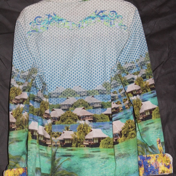 Robert Graham Limited Edition Women's Sport Shirt - Picture 3 of 3